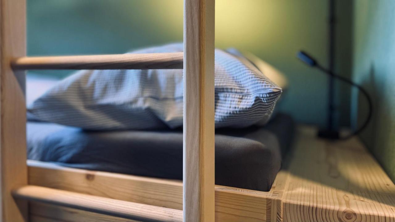 Hotel Alpina Einhorn - Self-Check-In Wolfenschiessen Bagian luar foto