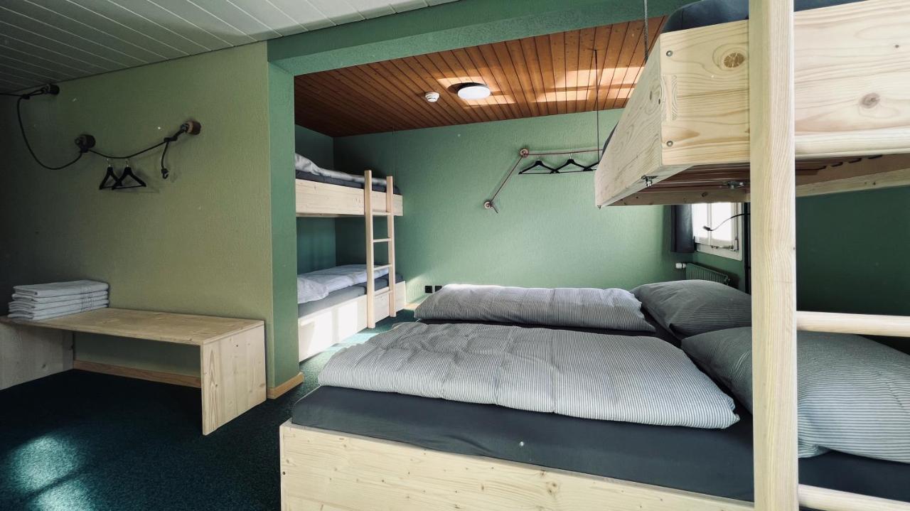 Hotel Alpina Einhorn - Self-Check-In Wolfenschiessen Bagian luar foto