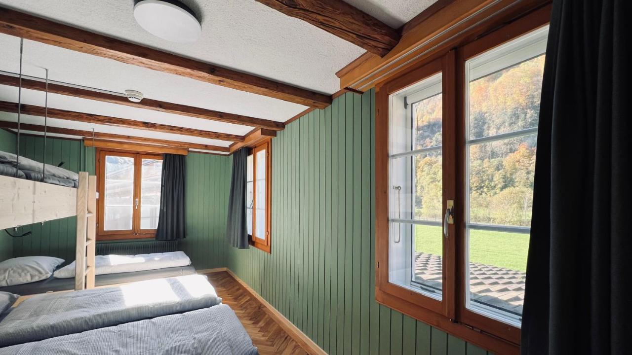 Hotel Alpina Einhorn - Self-Check-In Wolfenschiessen Bagian luar foto